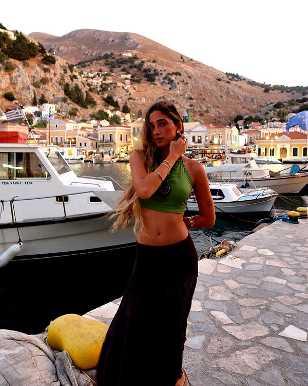 shellydekel instagram image archive image