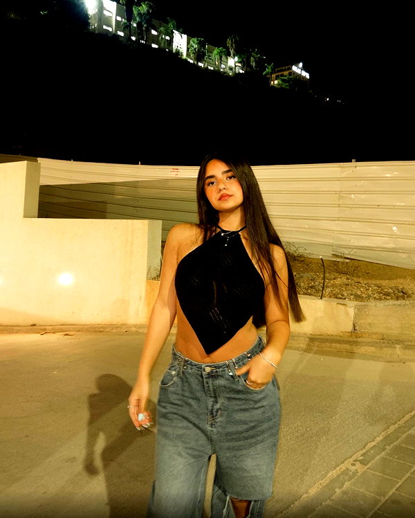 shilatlazmiii instagram image archive image