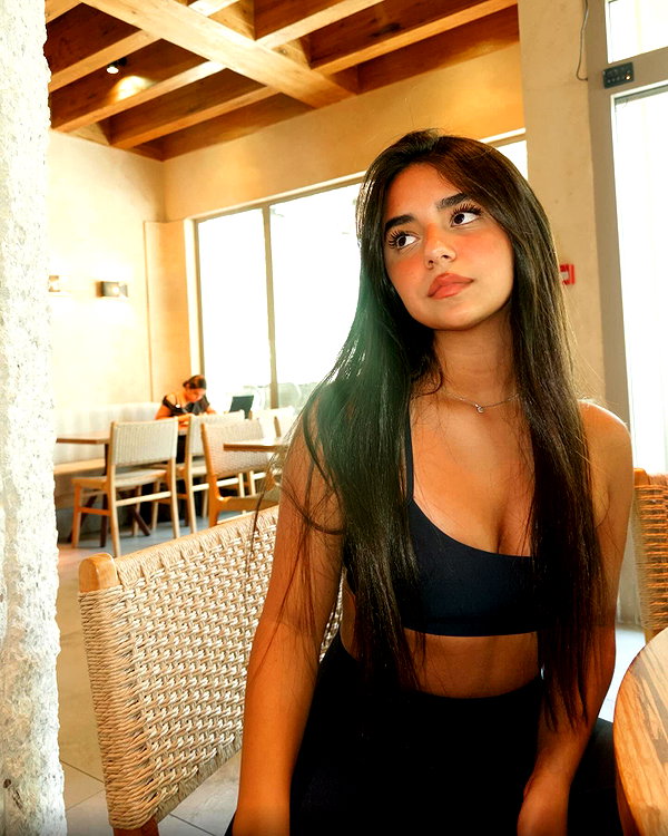 shilatlazmiii instagram image archive image