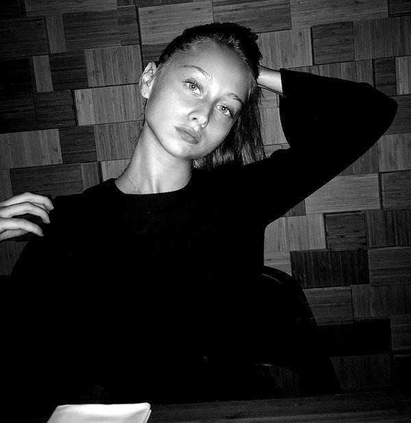shira_karvat instagram image archive image