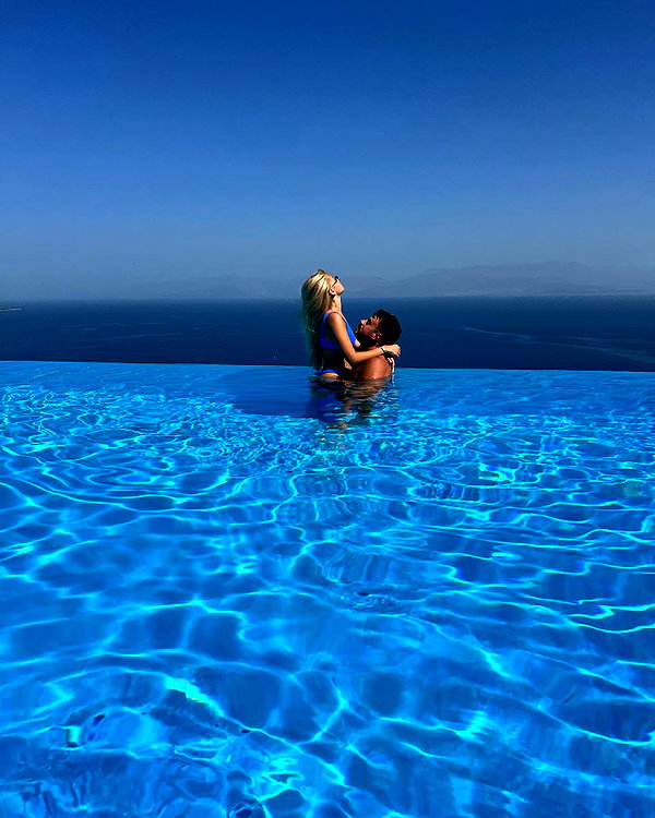 shira_karvat instagram image archive image