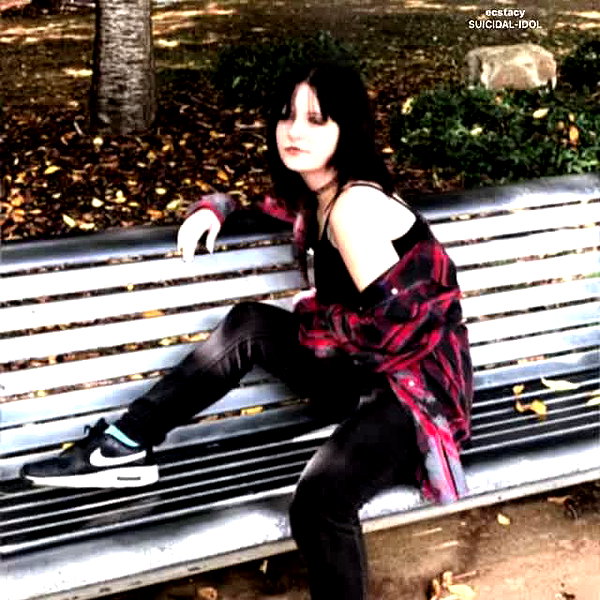 si11yc0rpse instagram image archive image