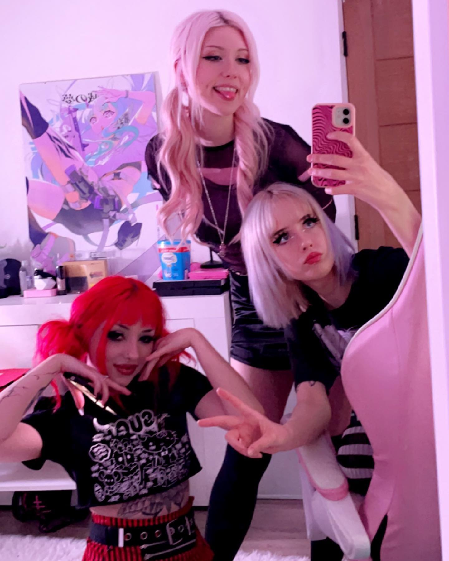 silkton instagram image archive image