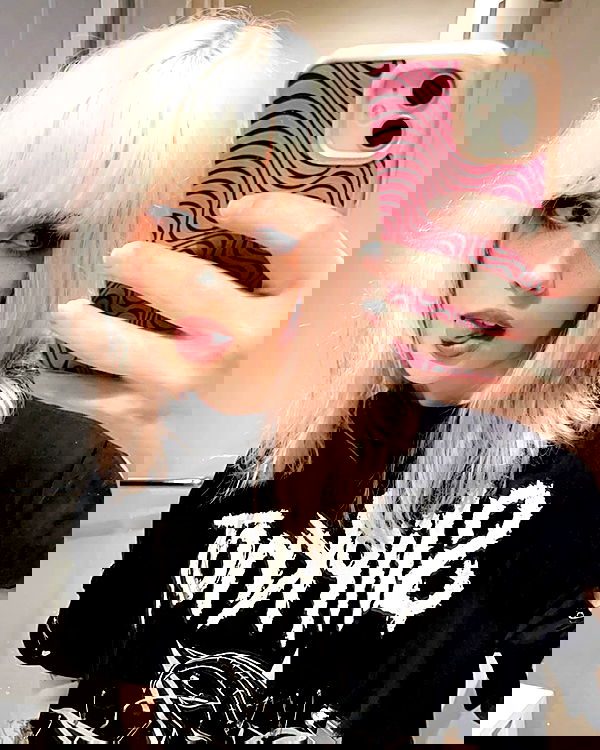 silkton silkton archive image