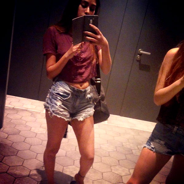 sivan_m22 instagram image archive image