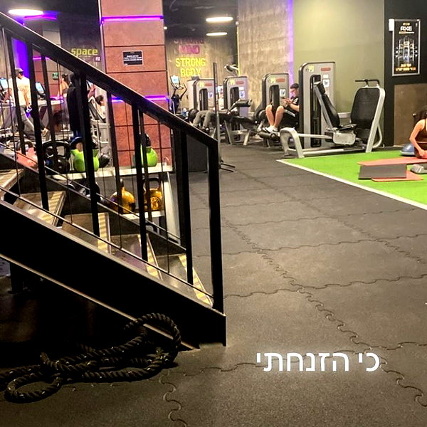 sivan_m22 instagram image archive image