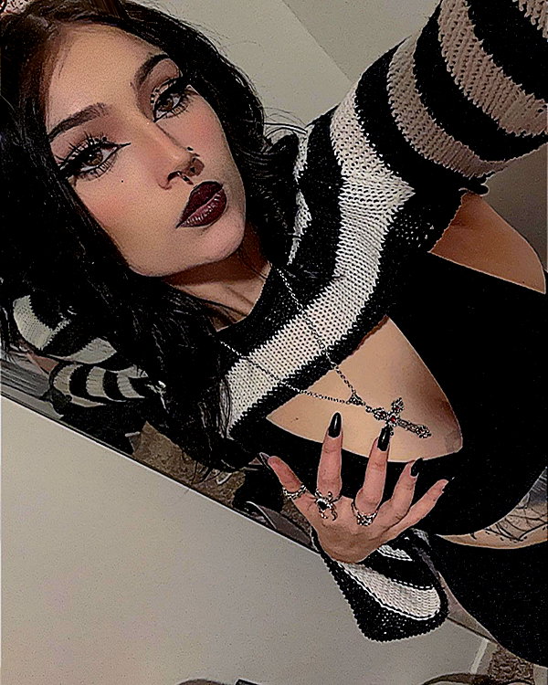 skyyy_babyyy3 instagram image archive image