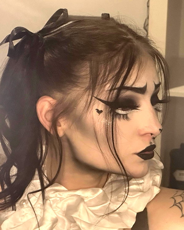 skyyy_babyyy3 instagram image archive image