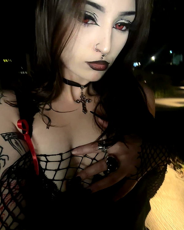 skyyy_babyyy3 instagram image archive image
