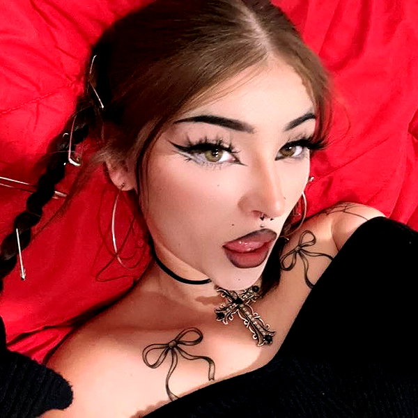 skyyy_babyyy3 instagram image archive image