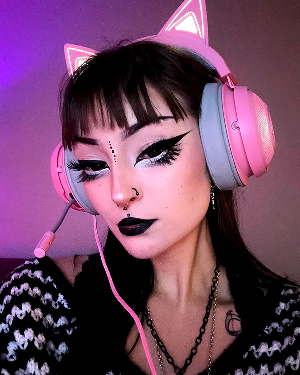 skyyy_babyyy3 instagram image archive image