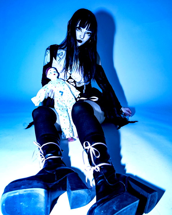 skyyy_babyyy3 instagram image archive image