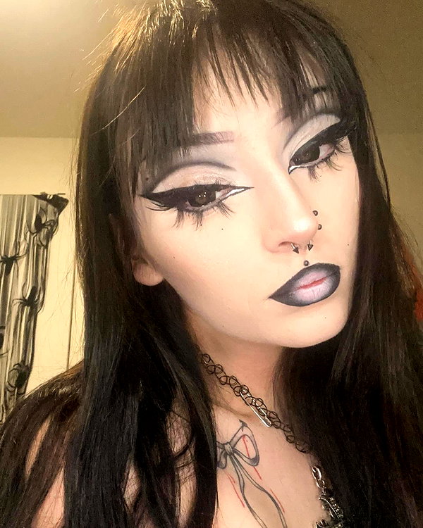skyyy_babyyy3 instagram image archive image