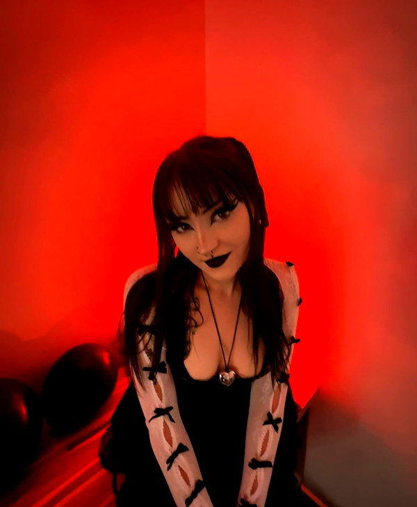 skyyy_babyyy3 instagram image archive image