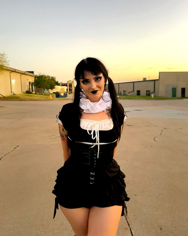 skyyy_babyyy3 instagram image archive image