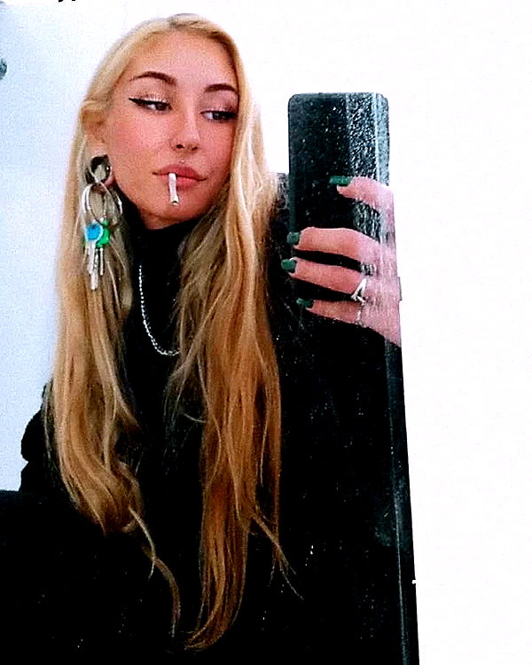 soll_f0 instagram image archive image