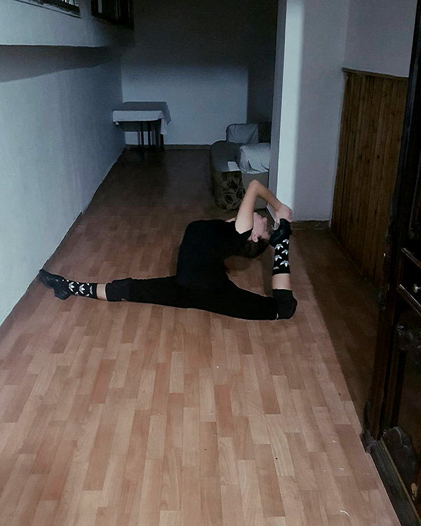 sonia.v._ instagram image archive image