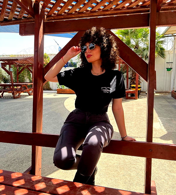 sonia.v._ instagram image archive image