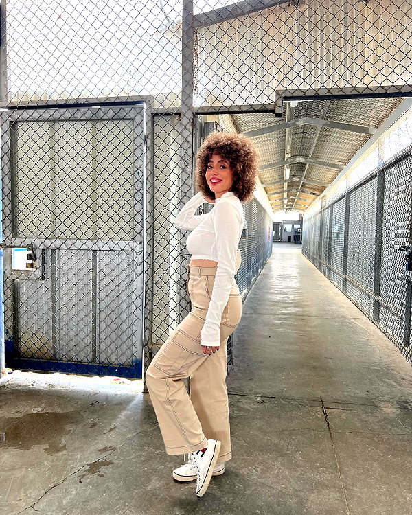 sonia.v._ instagram image archive image
