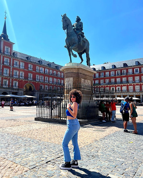 sonia.v._ instagram image archive image