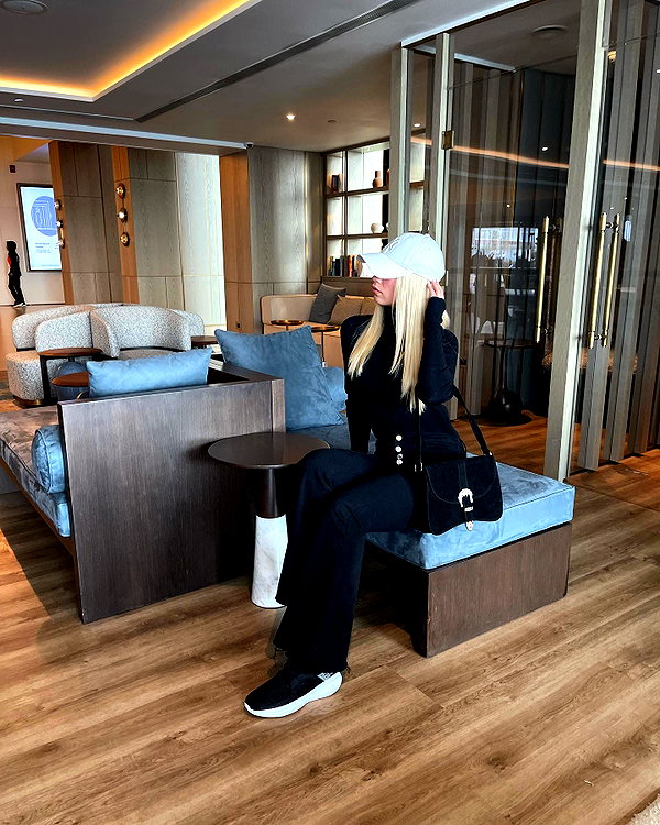 sonia_litvanchuk instagram image archive image