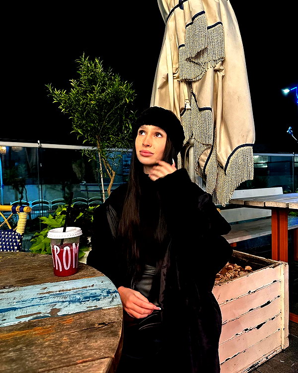 sophia.zadvor instagram image archive image