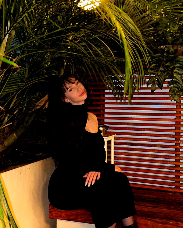 sophia.zadvor instagram image archive image