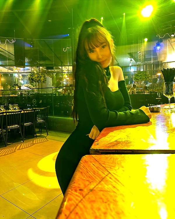 sophia.zadvor instagram image archive image