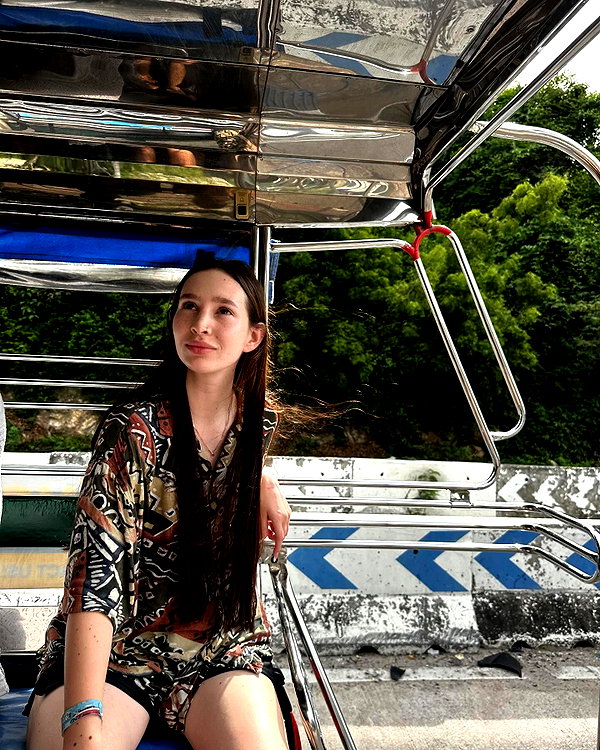 sophia.zadvor instagram image archive image