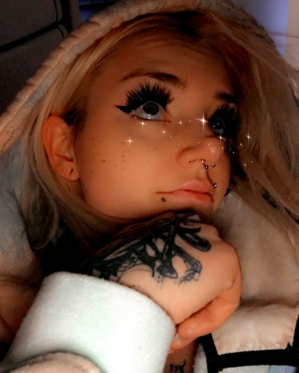 sophiisaturn instagram image archive image
