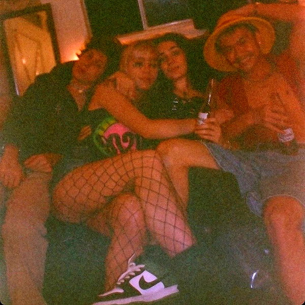 sorryiatetheapple instagram image archive image