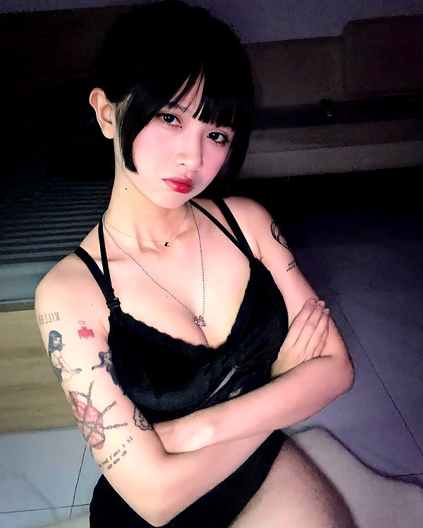 sorrylylyy instagram image archive image