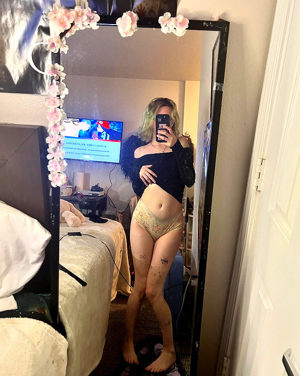 spicybunyyy_ instagram image archive image