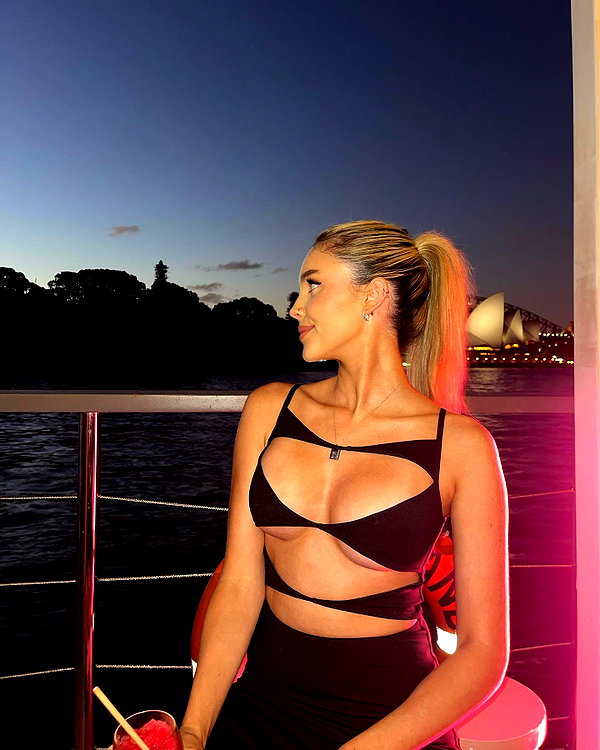 ssophiewalshh instagram image archive image