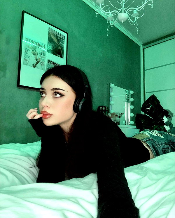 stine_stromskag instagram image archive image