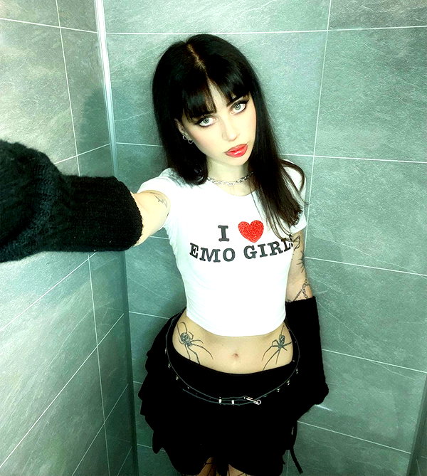stine_stromskag instagram image archive image