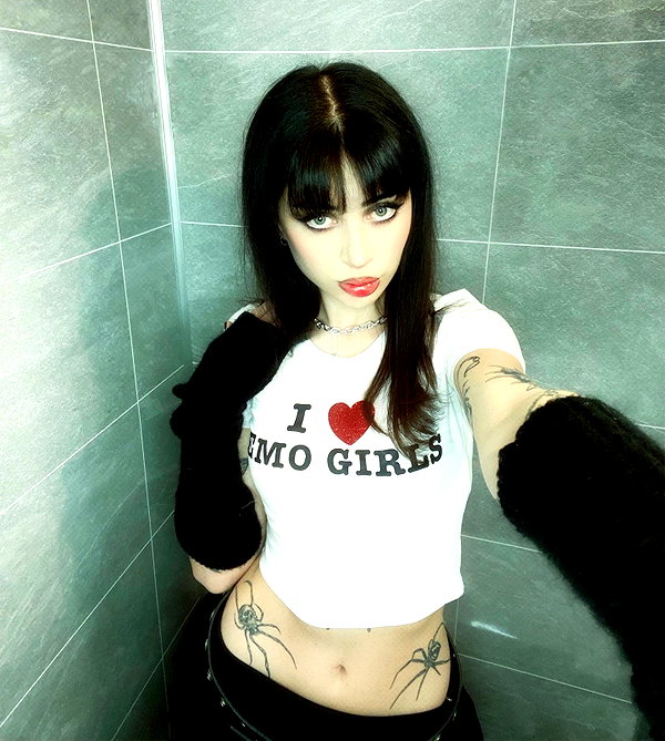 stine_stromskag instagram image archive image