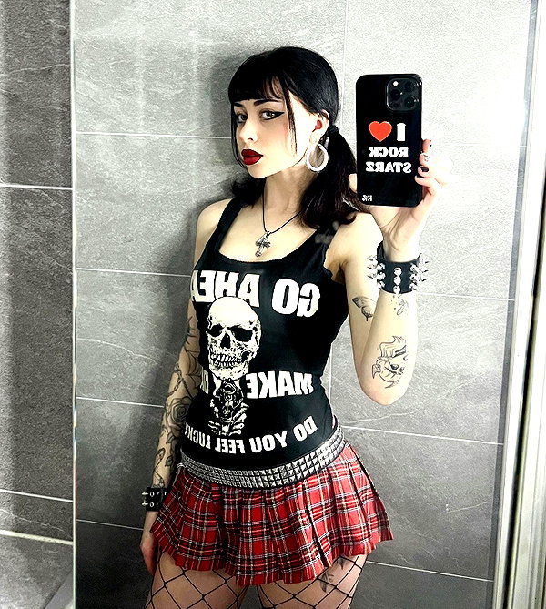 stine_stromskag instagram image archive image