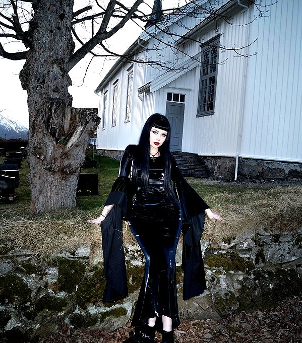stine_stromskag instagram image archive image