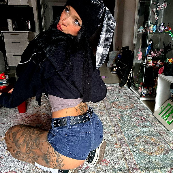 suik0muu instagram image archive image