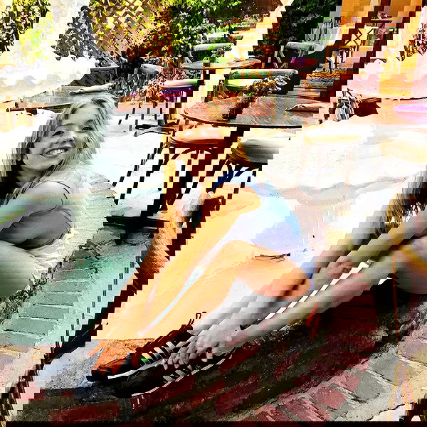 sydney_sweeney image ~ Altpins