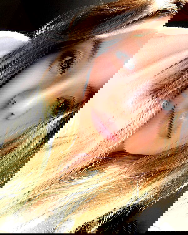 sydney_sweeney image ~ Altpins