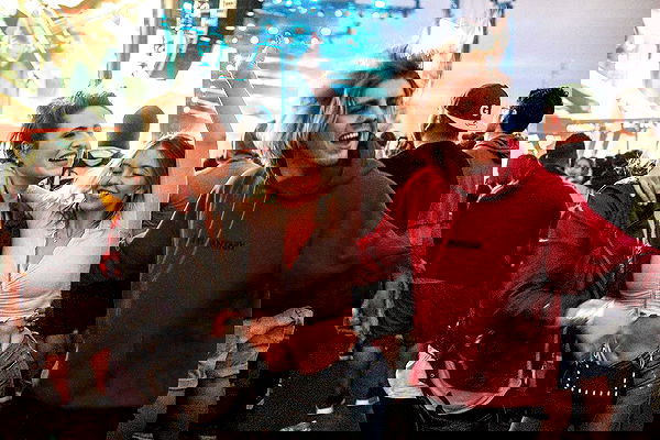 sydney_sweeney image ~ Altpins