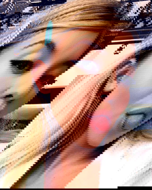 sydney_sweeney image ~ Altpins