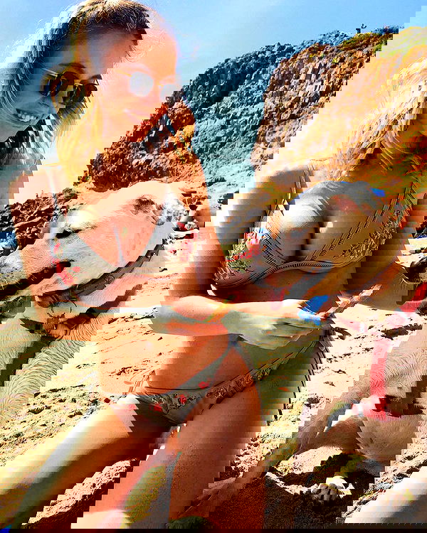 sydney_sweeney image ~ Altpins