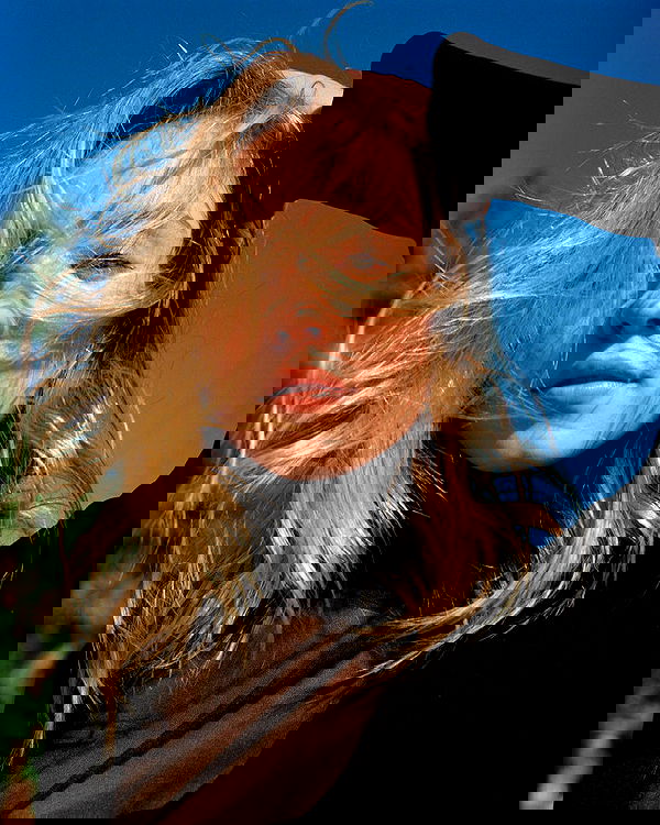 sydney_sweeney image ~ Altpins