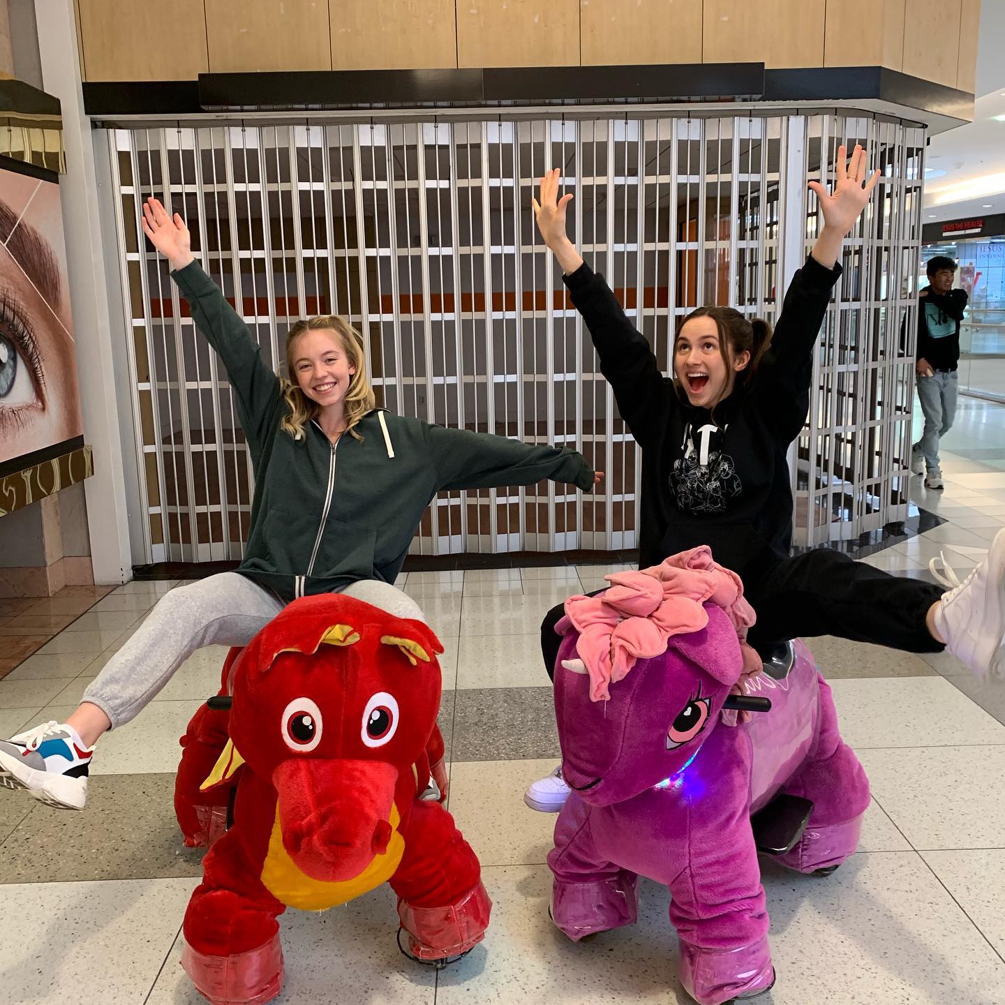 sydney_sweeney instagram image archive image