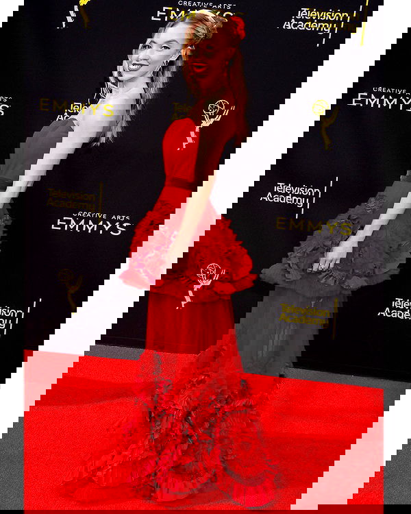 sydney_sweeney image ~ Altpins