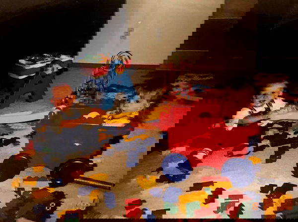 sydney_sweeney image ~ Altpins