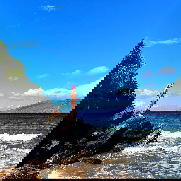 sydney_sweeney image ~ Altpins